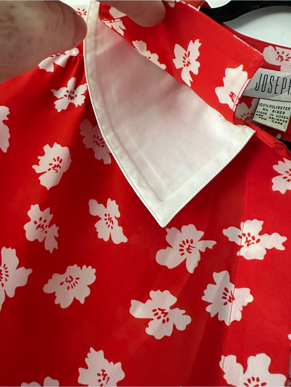 🌺 Vintage Josephine Red Floral Peter Pan Collar Blouse Size 10 - Picture 4 of 9